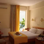 Iraklitsa 2* Nea Iraklitsa