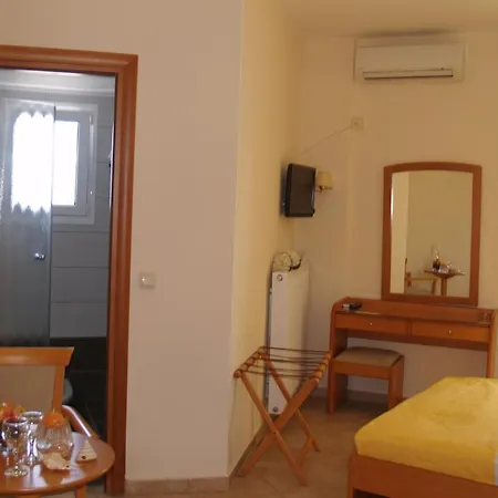 Iraklitsa Hotel 2*