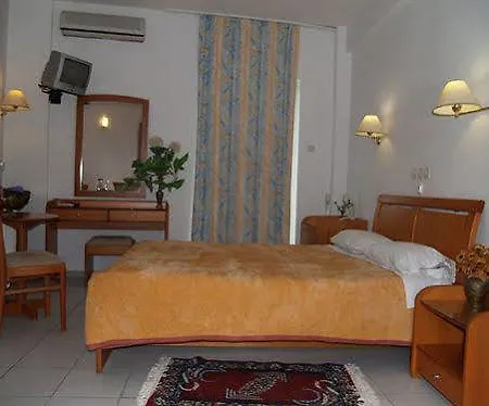 Hotel Iraklitsa 2*