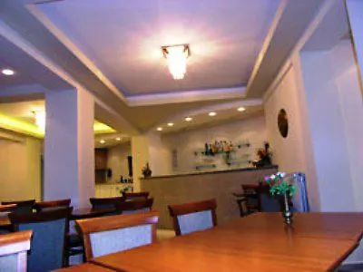 伊拉克里塔海滩酒店 酒店 Nea Iraklitsa