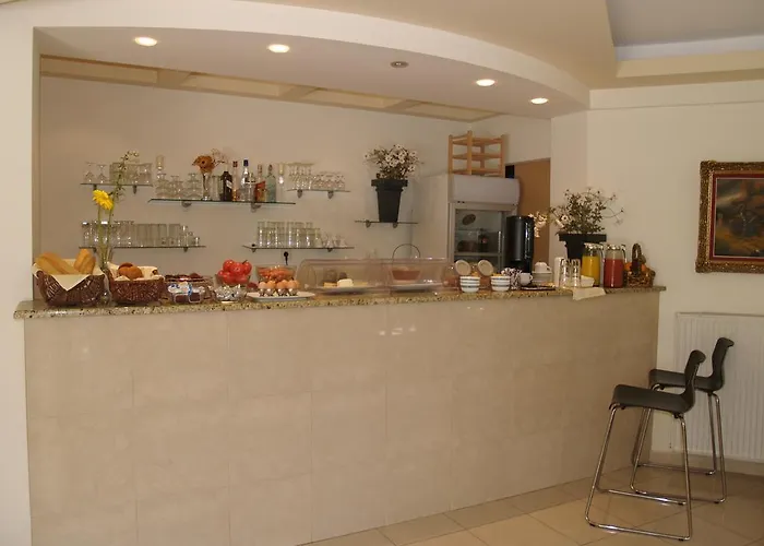 Iraklitsa 2* Nea Iraklitsa