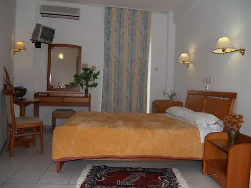 Hotel Iraklitsa 2*